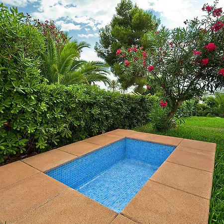19 A - Four Bedroom Hotel Cala Romantica (Mallorca)